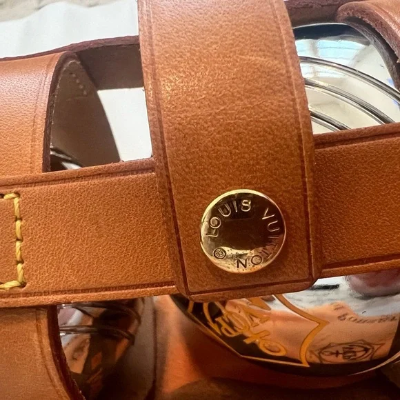 0032 - Louis Vuitton x Veuve Clicquot limited edition croquet set. - Picture 9 of 10